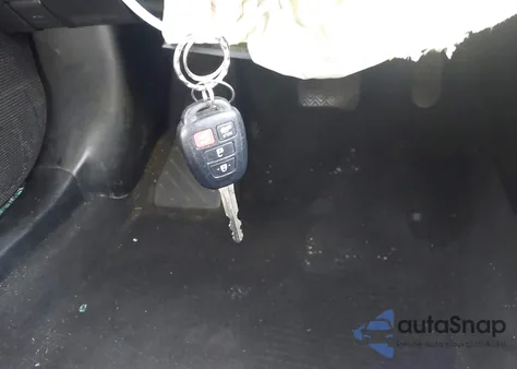 2019 Toyota Corolla Le z USA, uszkodzony, nr VIN 2T1BURHE1KC193124